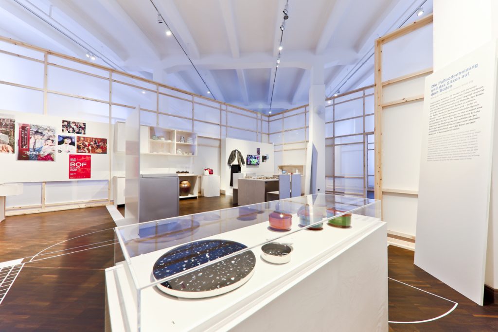 Uri_Korea_Ausstellung_Shoji-Papier eoa Messe- und Ladenbau
